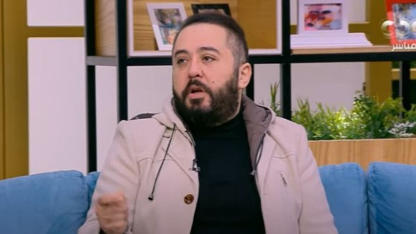عمرو عبد العزيز : أستعد لمسلسل جديد ومسرحية شتوية.. وفيلم «الحافي» مفاجأة | خاص