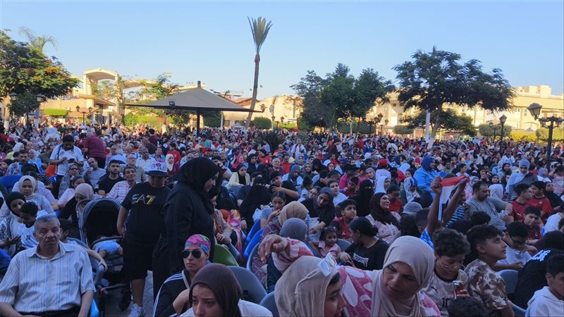 مفيش مكان فاضي، جماهير استاد المنصورة الرياضي تؤازر منتخب مصر أمام الارجنتين (فيديو وصور)