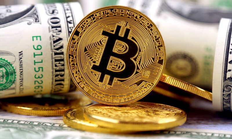 بيتكوين تتعافى وتقترب من 64 ألف دولار رغم ضغوط الذكاء الاصطناعي