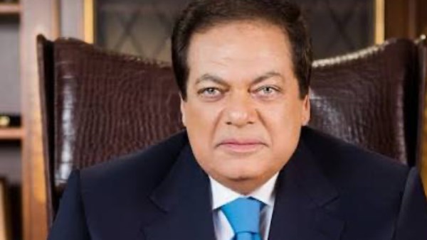 محمد أبو العينين يكرم أبطال إنقاذ أسرة من الغرق بالغربية: مكافأة مالية تقديرًا لشجاعتهم وموقفهم الإنساني