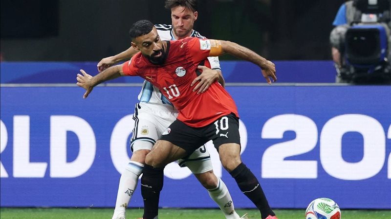 شوقي غريب: إحراج الأرجنتين أعاد للأذهان مباراة البرازيل في كأس القارات