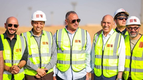 محمود الخطيب يتابع انطلاق أعمال صب الخرسانة في استاد الأهلي الجديد