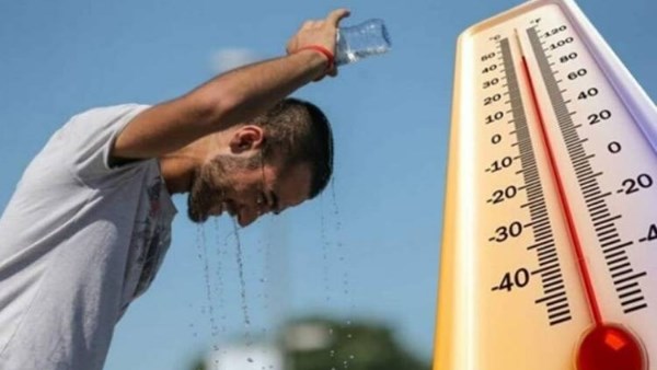 موجة شديدة الحرارة تضرب البلاد.. تحذيرات طبية من مخاطر التعرض للشمس