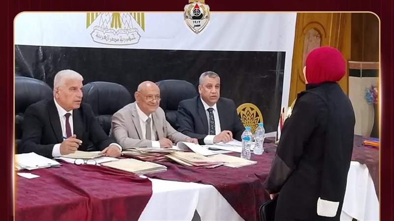 المحامين تواصل اليوم إجراء المقابلات الشخصية للراغبين في القيد بالجدول العام