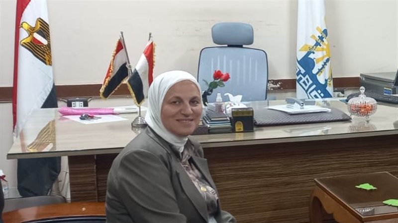 نتيجة الدبلومات الفنية بالقاهرة، مدير تعليم القاهرة تهنئ الأوائل