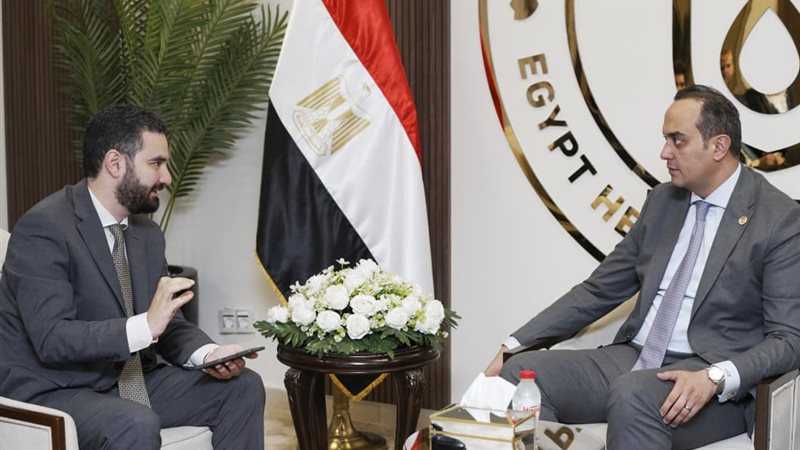 الرعاية الصحية: تطوير شبكة خدمات طبية مبتكرة لعلاج الأورام في أسوان وجنوب سيناء
