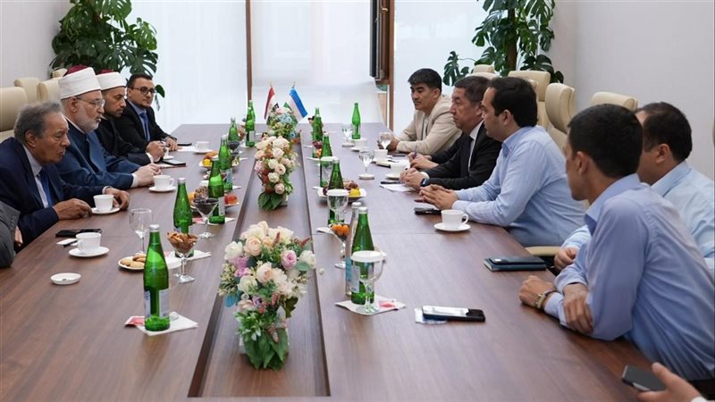 الضويني يزور مركز الإمام الماتريدي في أوزبكستان لتعزيز التعاون مع الأزهر الشريف