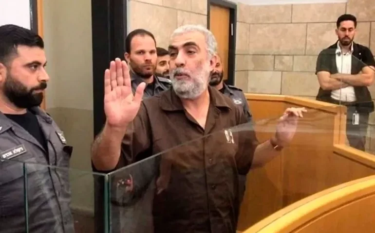 النيابة تطالب بالسجن 50 شهرا.. محكمة الاحتلال تنطق غدًا بالحكم على الشيخ كمال خطيب