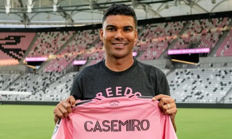 رابطة الدوري الأمريكي تحقق في كواليس تعاقد إنتر ميامي مع كاسيميرو