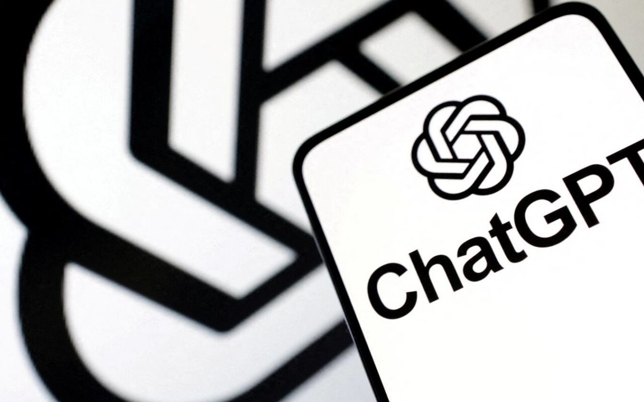 خبير أمن معلومات: ChatGPT قد يضعف التواصل الحقيقي بين الأزواج والأسر
