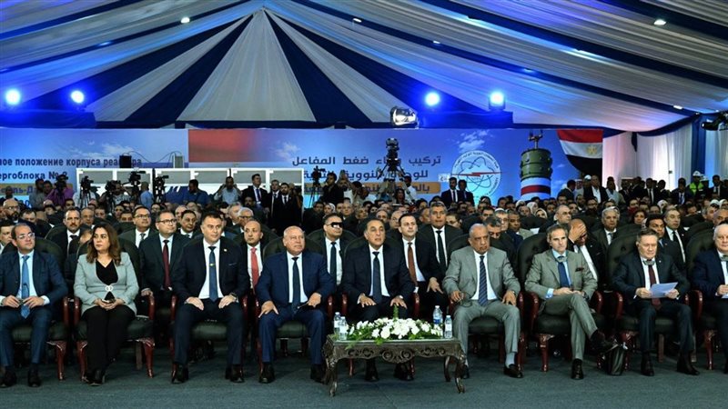 مدبولي يشهد تركيب وعاء ضغط مفاعل الوحدة النووية الثانية بمحطة الضبعة