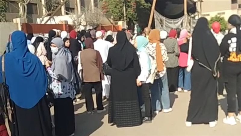 “سؤال القطعة صعب جدا”، آراء طلاب الثانوية العامة بالقليوبية في امتحان اللغة الإنجليزية (فيديو)