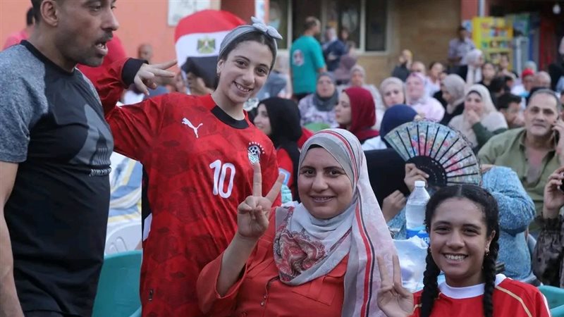 فرحة عارمة تجتاح الشرقية بعد تقدم مصر على الأرجنتين بالشوط الأول بثمن نهائي كأس العالم