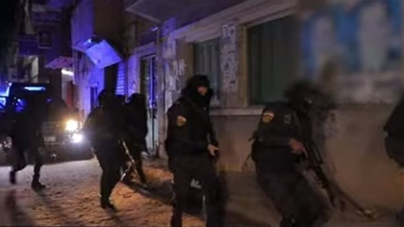 ضربات أمنية جديدة، ضبط 35 متهمًا بالبلطجة ومواد مخدرة وأسلحة نارية في حملات موسعة
