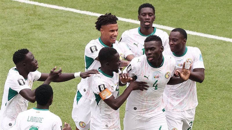 منتخب السنغال يتلقى ضربة موجعة قبل مباراة بلجيكا في كأس العالم