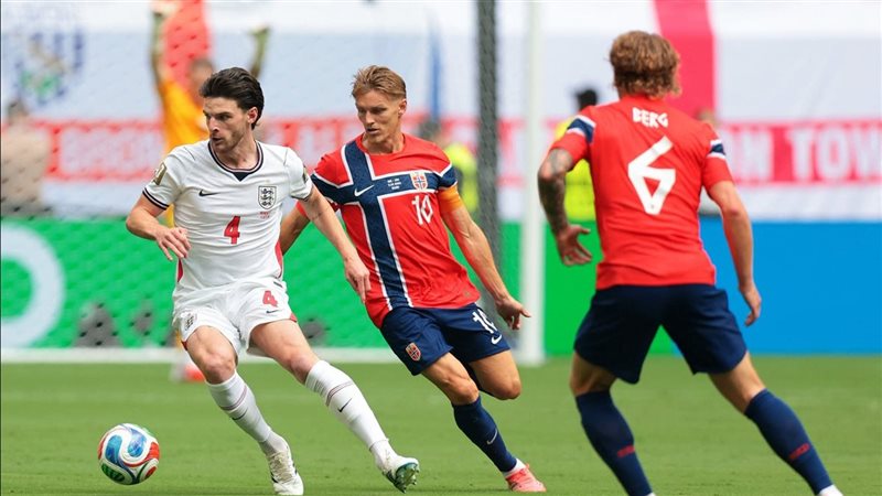 إنجلترا تفوز على النرويج 2-1 وتتأهل رسميا لنصف نهائي كأس العالم 2026 (فيديو)