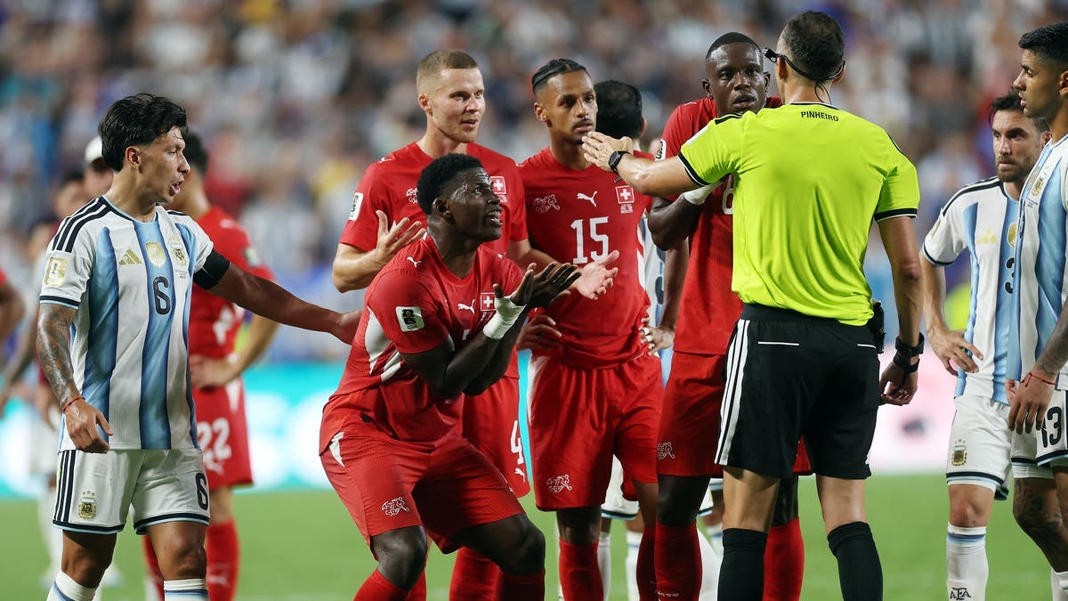 مجلس الاتحاد الدولي يعترف: طرد إمبولو أمام الأرجنتين كان قراراً خاطئاً