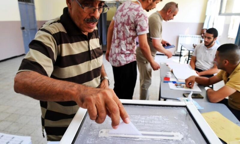 انتخابات تشريعية في الجزائر رهانها الوحيد نسبة المشاركة