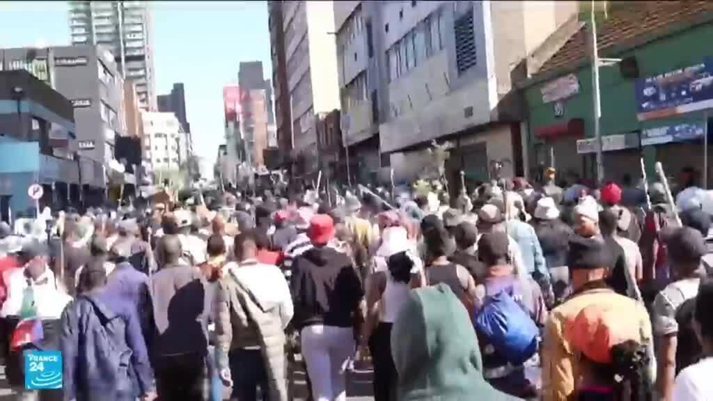جنوب أفريقيا.. احتجاجات ضد المهاجرين ومخاوف من الانزلاق إلى العنف
