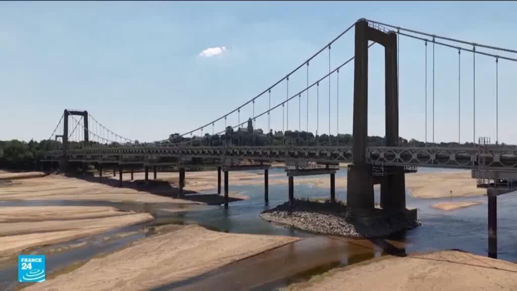 الحرارة الخانقة تجفف الأنهار وتضع غرب فرنسا في حالة تأهب قصوى