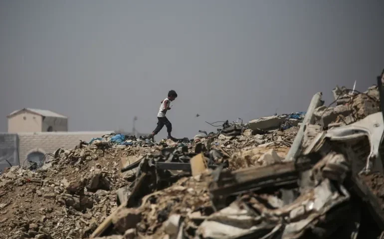 مصدر: حركة حماس تتجه إلى حل لجنة متابعة العمل الحكومي في غزة خلال أيام