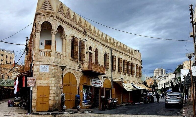 تحذيرات من محاولات تهويد ممنهجة لـ 142 موقعا أثريا في الخليل 