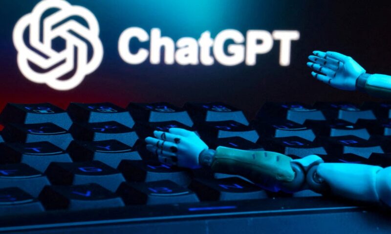 رئيس “OpenAI” يكشف المفاجأة: عائلة كاملة من أجهزة تشات جي بي تي قادمة قريبًا