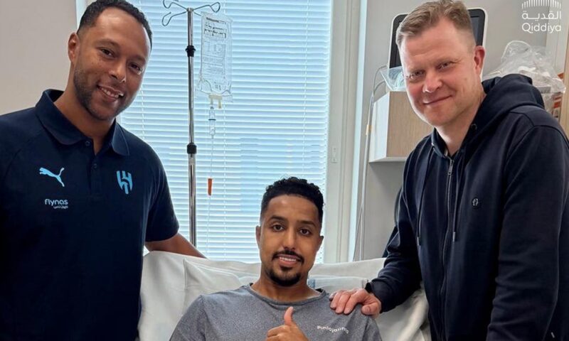 الهلال يعلن خضوع سالم الدوسري لجراحة ناجحة