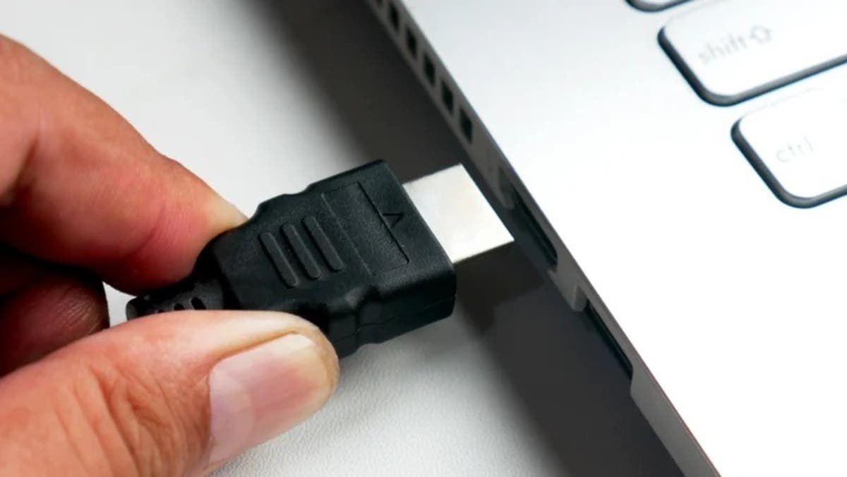 أسباب اختفاء منافذ HDMI من بعض أجهزة اللابتوب الحديثة