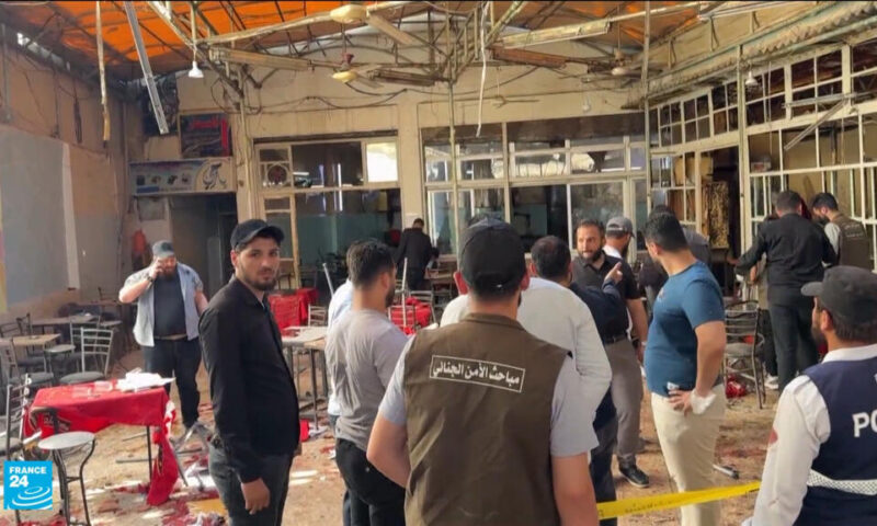 مقتل 9 أشخاص بانفجار عبوة ناسفة في مقهى بوسط العاصمة السورية دمشق