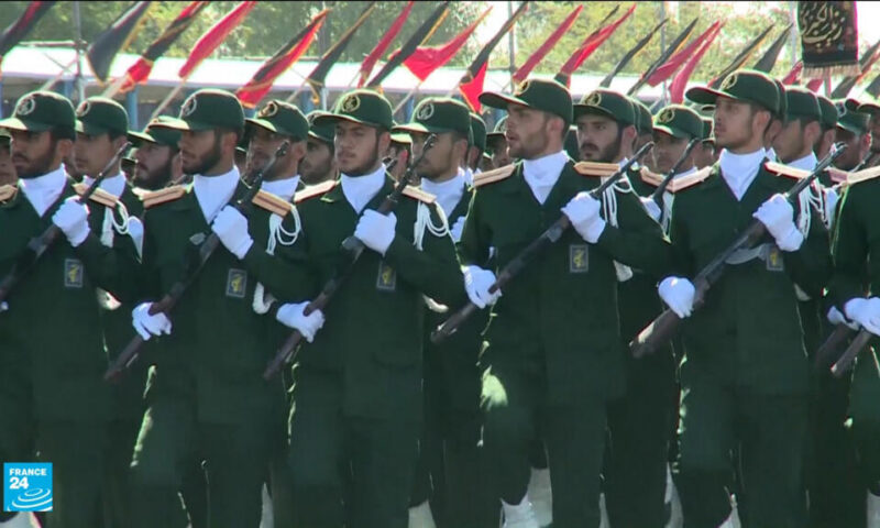 الجيش الإيراني يهدد الولايات المتحدة بتوسيع رقعة الحرب إذا واصلت ضرباتها