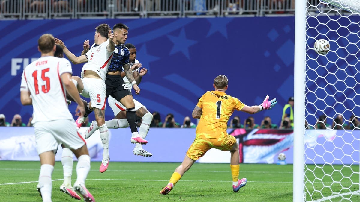 الأرجنتين “تصفع” إنجلترا في 7  دقائق وتتأهل إلى نهائي كأس العالم
