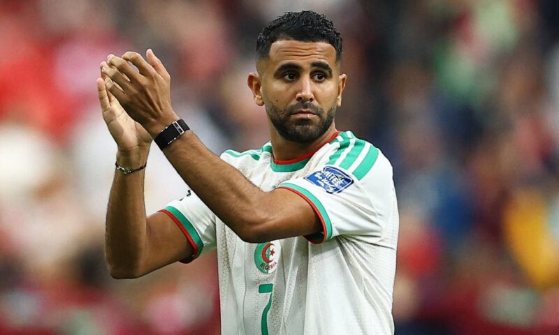 الاتحاد الجزائري يكرم محرز بعد اعتزاله دولياً