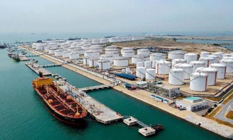 جنوب أفريقيا تعتزم زيادة الاحتياطي الاستراتيجي من النفط