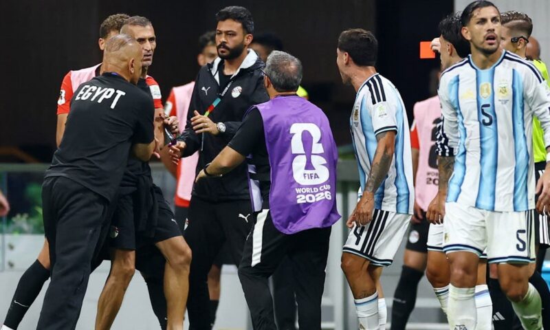 “فيفا” يجهّز قائمة عقوباته على المتجاوزين