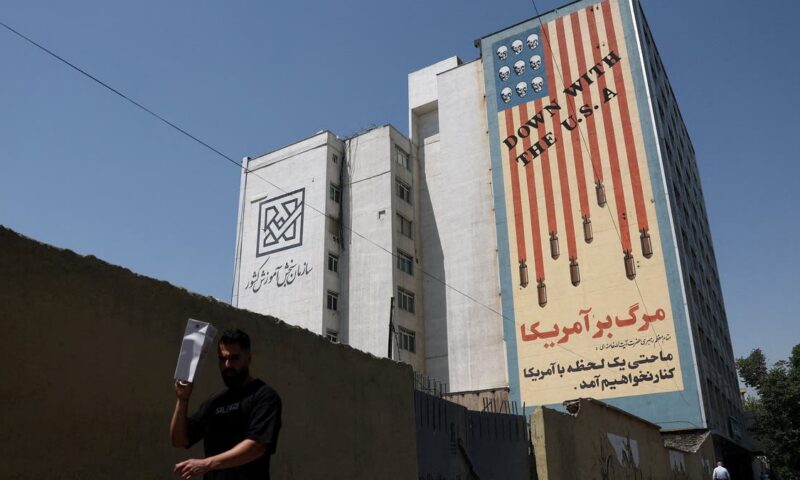 محادثات جديدة مع أميركا بعد 9 يوليو.. وطهران تتمسك بهرمز