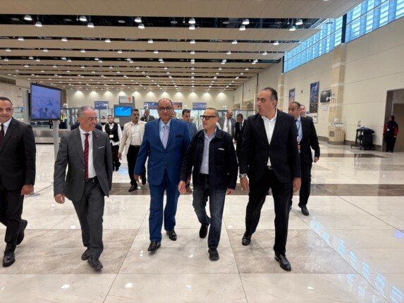 اللجنة العليا للتفتيش الأمني والبيئي تتابع جاهزية التشغيل ومشروعات التطوير بمطاري الإسكندرية والعلمين الدوليين