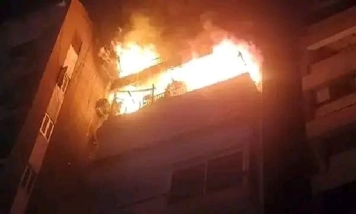 طليق يضرم النيران في منزل أسرة طليقته ويصيبها بحروق بالغة في الشرقية