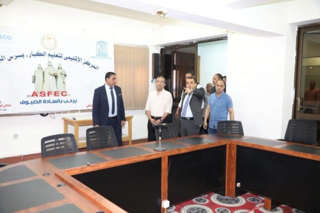 محافظ المنوفية يتفقد المركز الإقليمي لتعليم الكبار «اليونيسكو» بسرس الليان