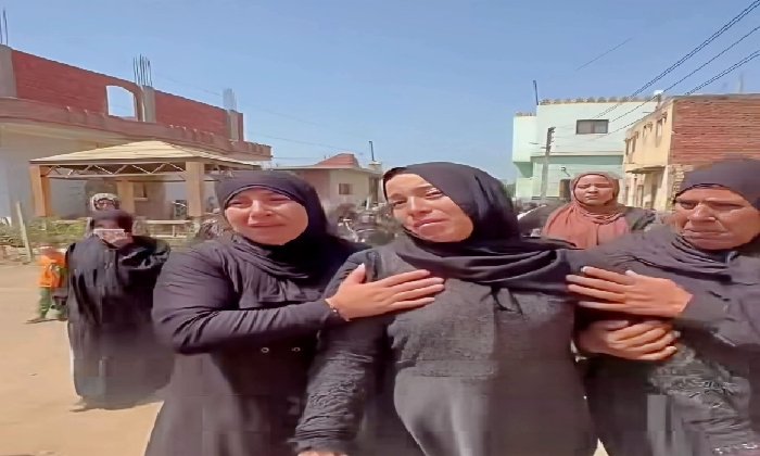 تشييع جثمان طفلة ضحية لدغة «كوبرا» في منيا القمح بالشرقية