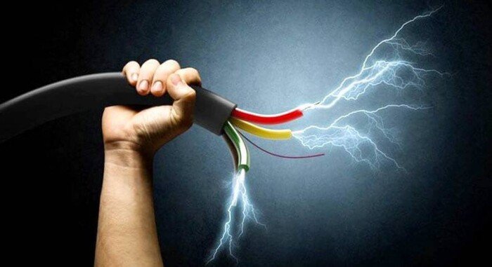 مصرع شاب صعقًا بالكهرباء في الباجور بالمنوفية