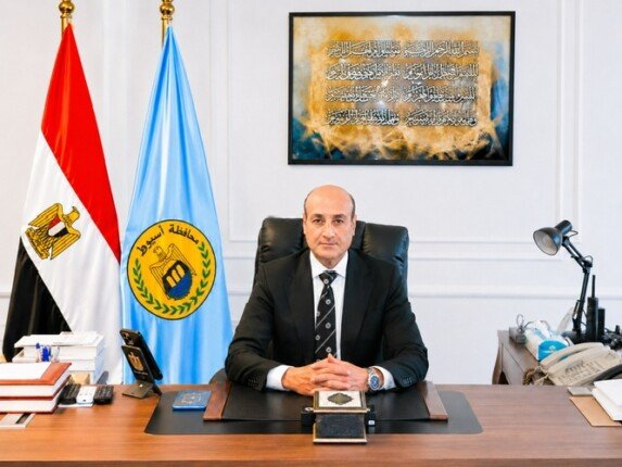 محافظ أسيوط يهنئ الرئيس السيسي والشعب المصري بالذكرى الـ74 لثورة 23 يوليو المجيدة