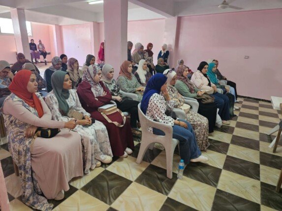 «شباب الغربية» تنظم لقاءً توعوياً لتعزيز الوعي بدور المرأة وتمكينها