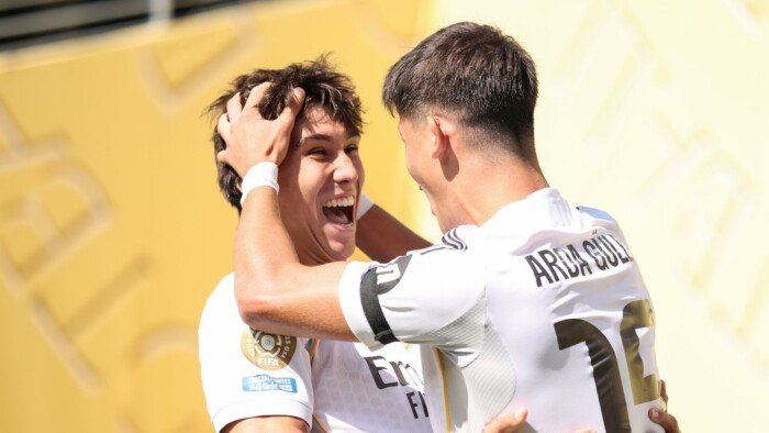 مورينيو يتمسك ببقاء جونزالو جارسيا في ريال مدريد.. ويؤكد: لا يوجد مهاجم يملك مواصفاته