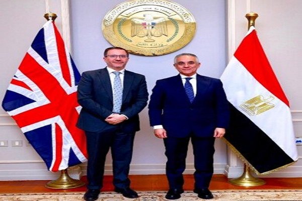 وزير العدل يبحث مع سفير المملكة المتحدة تعزيز التعاون القضائي بين مصر وبريطانيا