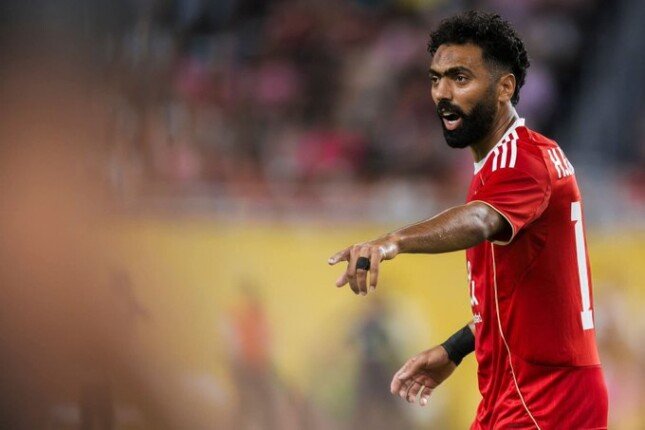حسين الشحات: علاقتي بالأهلي أكبر من أي شيء.. وسأواصل القتال لحصد البطولات