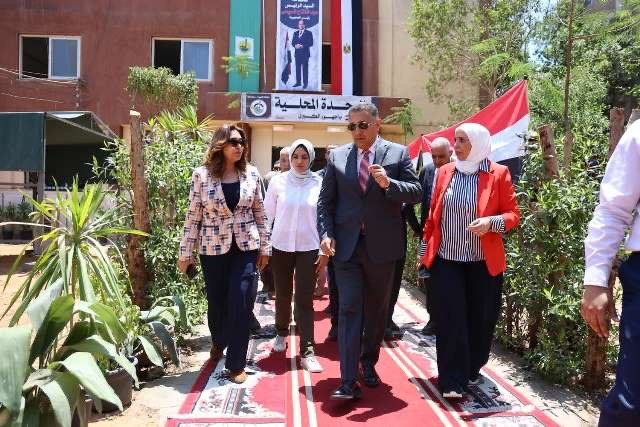 وزيرة التنمية المحلية والبيئة ومحافظ القليوبية يفتتحان المركز التكنولوجي الجديد بالوحدة المحلية بأجهور الكبرى