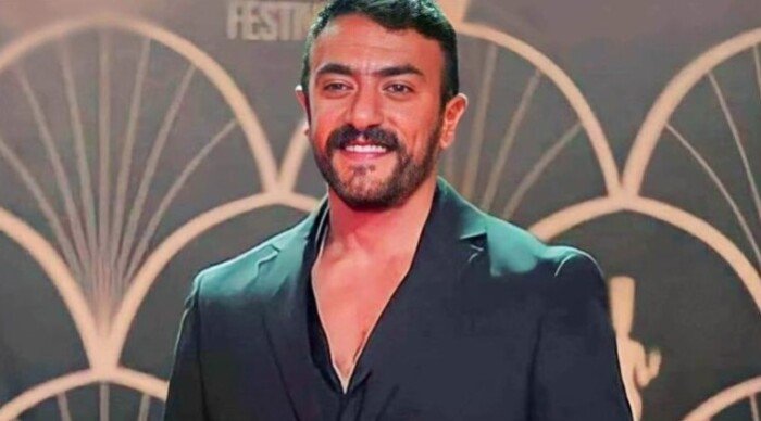 أحمد العوضي يرد على متابعة حلمت بزواجه من ابنتها بطريقة كوميدية