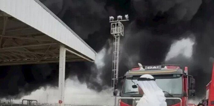 عاجل | الكويت: هجوم إيراني يتسبب في حريق بمحطة كهرباء وتحلية مياه