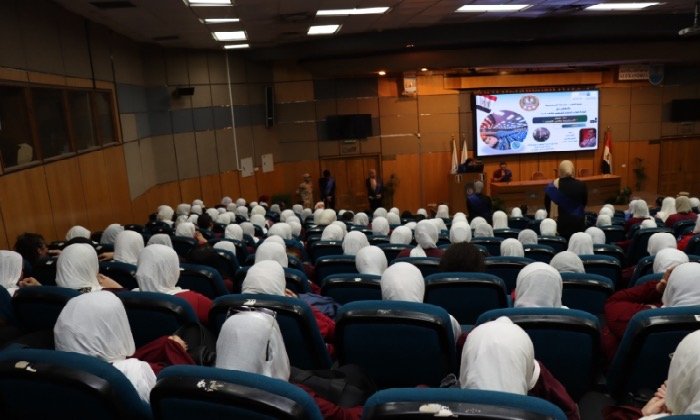 «الاستراتيجية والأمن القومي».. محاضرة تثقيفية بطب الإسكندرية لتعزيز الوعي الوطني لدى الطلاب